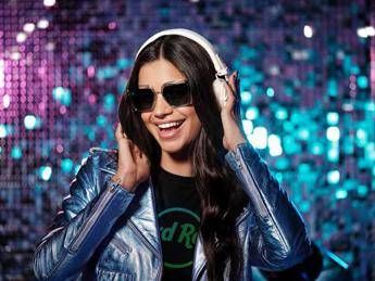 Musica: Hard Rock Rising arriva in Italia, a Firenze Venezia e Roma il contest dedicato ad artisti emergenti Musica: Hard Rock Rising arriva in Italia, a Firenze Venezia e Roma il contest dedicato ad artisti emergenti