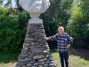 Completato il restauro dei busto di Garibaldi nel parco giochi di Trobaso