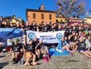 Tuffo da record nel Lago di Mergozzo: in 104 sfidano il freddo per l'undicesimo cimento