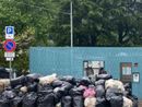 FdI denuncia: &quot;Rifiuti abbandonati e mezzi parcheggiati nelle aiuole&quot;