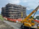 Anche sull’ultima facciata di Villa Pos sono comparsi i ponteggi Anche sull’ultima facciata di Villa Pos sono comparsi i ponteggi