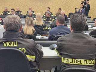 Protocollo tra Regione e Vigili del fuoco Protocollo tra Regione e Vigili del fuoco