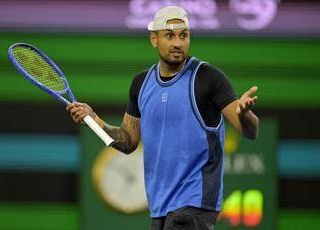 Kyrgios, sfida con un bambino a Miami: Nick senza pietà - Video