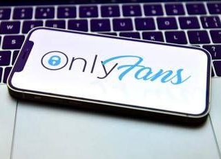 Treviso, licenziata la maestra d'asilo con il profilo su Onlyfans