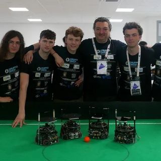 Un gruppo di studenti del Vco alla finale mondiale di RoboCup Junior 2025
