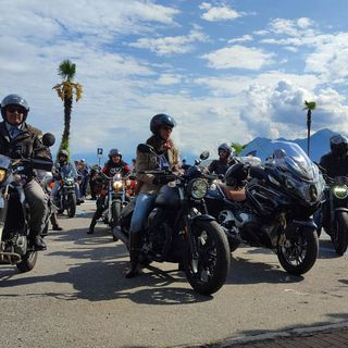 Moto classiche e beneficenza: a Stresa raccolti oltre 3mila euro