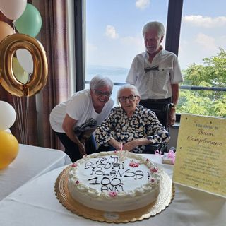 Belgirate, Iolanda Bertone festeggia i 100 anni