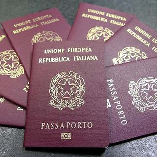 Passaporti, stop al pagamento con bollettino postale: come richiederlo