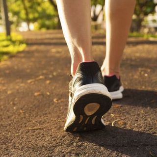 Con AmaRene una camminata benefica a passo di "FitWalking" Con AmaRene una camminata benefica a passo di "FitWalking"