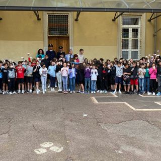 Consegnate le patenti dello smartphone alle scuole medie di Omegna FOTO