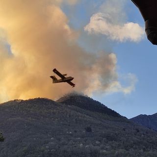 Incendio in valle Cannobina: il peggio e la paura sembrano essere alle spalle