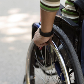 Sostegno economico per i servizi di trasporto per studenti con disabilità