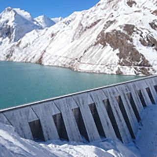 Dalla diga dei Sabbioni acqua per il Lago Maggiore