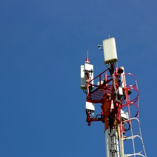 Tecnologia 5G, nuove linee guida per la misura dei campi elettromagnetici generati dalle telecomunicazioni