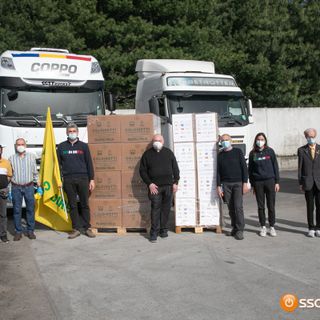 Oltre 1600 chili di cibo donati da Coldiretti alle parrocchie di Domo e Villa FOTO