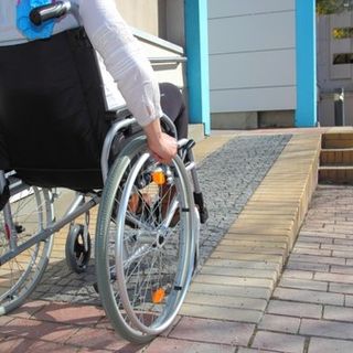 Barriere architettoniche, via libera dalla Commissione Urbanistica alla proposta di legge
