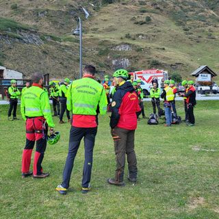 Frana al Città di Busto, il Soccorso Alpino regionale: &quot;Scenario instabile, proseguono i distacchi&quot;