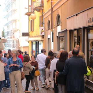 In via Ruga l'inaugurazione della mostra &quot;Lasciare il segno&quot;