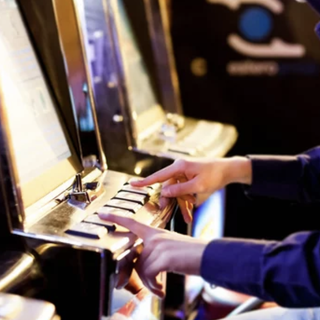 "Su gioco d'azzardo serve legge condivisa che cancelli l’abominio giuridico della retroattività” "Su gioco d'azzardo serve legge condivisa che cancelli l’abominio giuridico della retroattività”