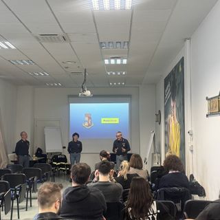 "Guida sicura": anche il personale di Poste Italiane del Vco partecipa all'iniziativa della polizia