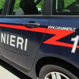 Smonta una moto sottoposta a sequestro e vende i pezzi di ricambio online