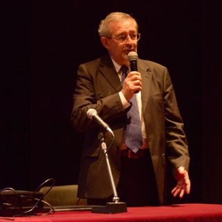 Lutto a Domo per l'improvvisa scomparsa del preside Pierantonio Ragozza