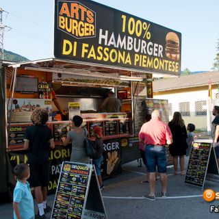 A Omegna dal 25 al 27 giugno il Rolling Truck Street Food Festival