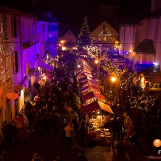 Santa Maria Maggiore, Mercatino di Natale: grande show l'8 dicembre per l'accensione dell'albero