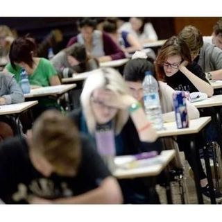 Al Gobetti studenti soddisfatti dopo il primo giorno di esami VIDEO