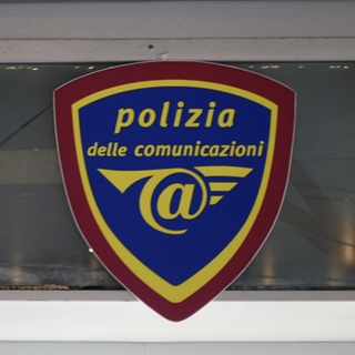 Polizia Postale: attenzione ai falsi profili dei cantanti. La truffa è dietro l'angolo