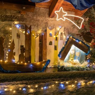 Pochi giorni al via della nuova edizione di "Presepi sull'acqua" Pochi giorni al via della nuova edizione di "Presepi sull'acqua"