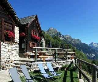 Da Uncem dieci proposte per la valorizzazione dei territori montani Da Uncem dieci proposte per la valorizzazione dei territori montani