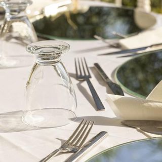 &quot;Aggiungi un posto a tavola&quot;: nei ristoranti della provincia menu a 10 euro per i bambini