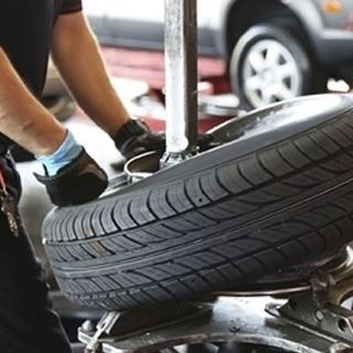 Pneumatici invernali, il 15 novembre scatta l'obbligo