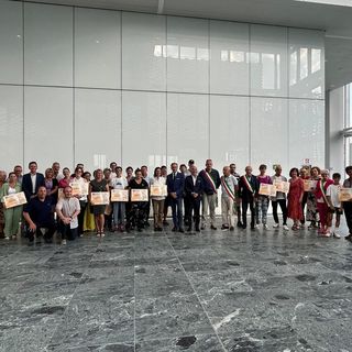 Nascono 107 botteghe dei servizi, i negozi diventano un presidio sul territorio  VIDEO