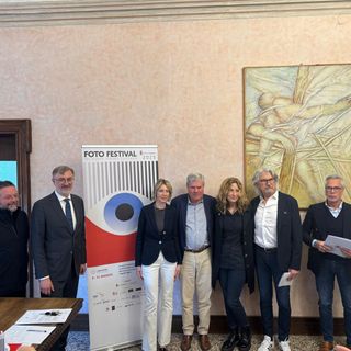 Taglio del nastro per la prima edizione del Foto Festival
