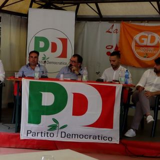 ''I consiglieri comunali devono dimettersi. Va ripristinata una situazione di legalità''