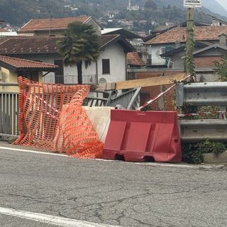La denuncia di Luigi Songa: "Il ponte sullo Strona è troppo pericoloso"
