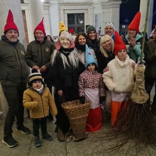 Dall'Alpe Mastrolino al centro città, la Befana arriva a Omegna