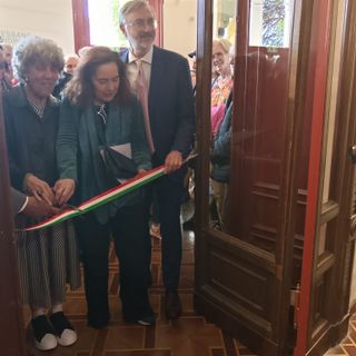 Villa Giulia celebra Alessandro Mendini: inaugurata la mostra “Cose Stanze come mondi”