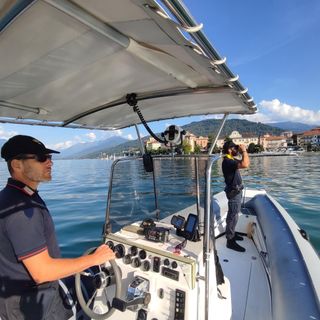Controlli sul Lago Maggiore: sanzioni per oltre 5.000 euro a imbarcazioni irregolari