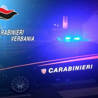 Fermato alla guida senza patente su un'auto sottoposta a fermo amministrativo