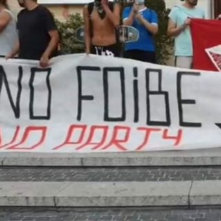 Comitato 10 Febbraio: “Striscione offensivo nei confronti dei martiri delle foibe durante la commemorazione del G8” Comitato 10 Febbraio: “Striscione offensivo nei confronti dei martiri delle foibe durante la commemorazione del G8”