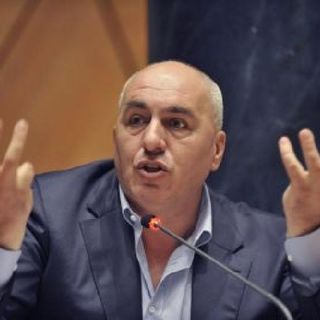 Paura per il ministro della Difesa Guido Crosetto, ricoverato d'urgenza nella notte