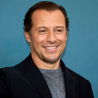 Stefano Accorsi porta l’Odissea a Il Maggiore di Verbania