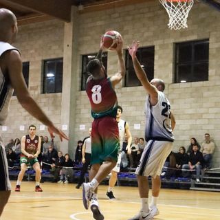 Paracchini Expo Foma supera le difficoltà e batte Vercelli 65-58