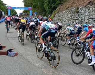 Giro d'Italia, oggi si corre la Verbania-Alpe Motta