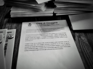 Foto di un comunicato stampa del Comune di Omegna utilizzata a scopi elettorali: è polemica