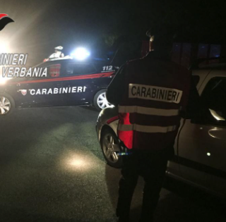 Tenta di aggredire i carabinieri: sorvegliato speciale arrestato a Verbania