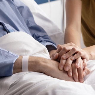 Corsi online per le cure palliative grazie al progetto italo svizzero Pallium